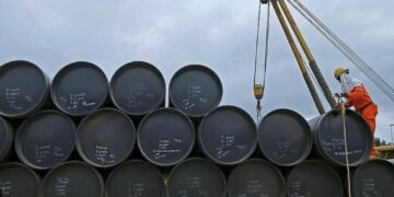 Impacto energético: qué pasará con el precio del petróleo tras la caída de Maduro Venezuela posee aproximadamente una quinta parte de las reservas globales