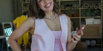 Euge Quevedo será invitada especial en “Camaleón Rojo”, el show de Facundo Mazzei Euge Quevedo será invitada especial en “Camaleón Rojo”, el show de Facundo Mazzei