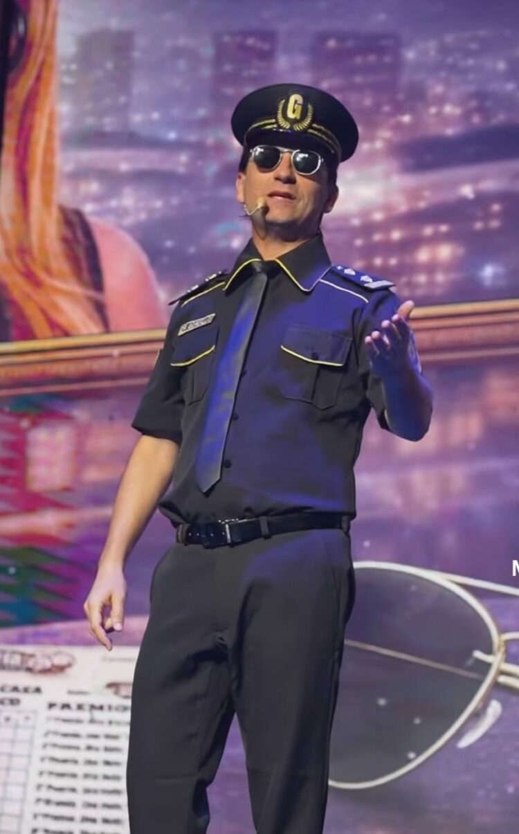 Gordillo regresa para oficiar las risas en el Teatro Luxor