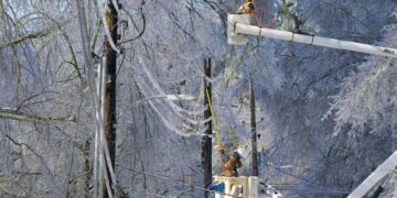 Ascienden a 35 los muertos por la megatormenta Fern