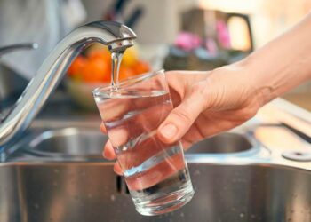 Restringen el servicio de agua potable en Carlos Paz y San Antonio de Arredondo