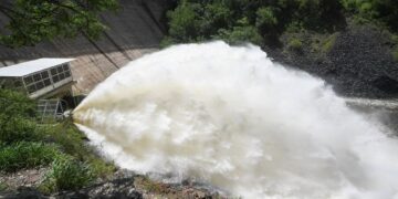 Tras la tormenta, el dique San Roque abrió una válvula