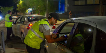 Ya se concretaron 12 “Operativos Tunning”, fiscalizaron 334 vehículos y decomisaron 425 botellas de alcohol.