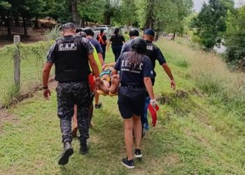 Intervinieron la Policía, Bomberos voluntarios y el servicio de emergencias.