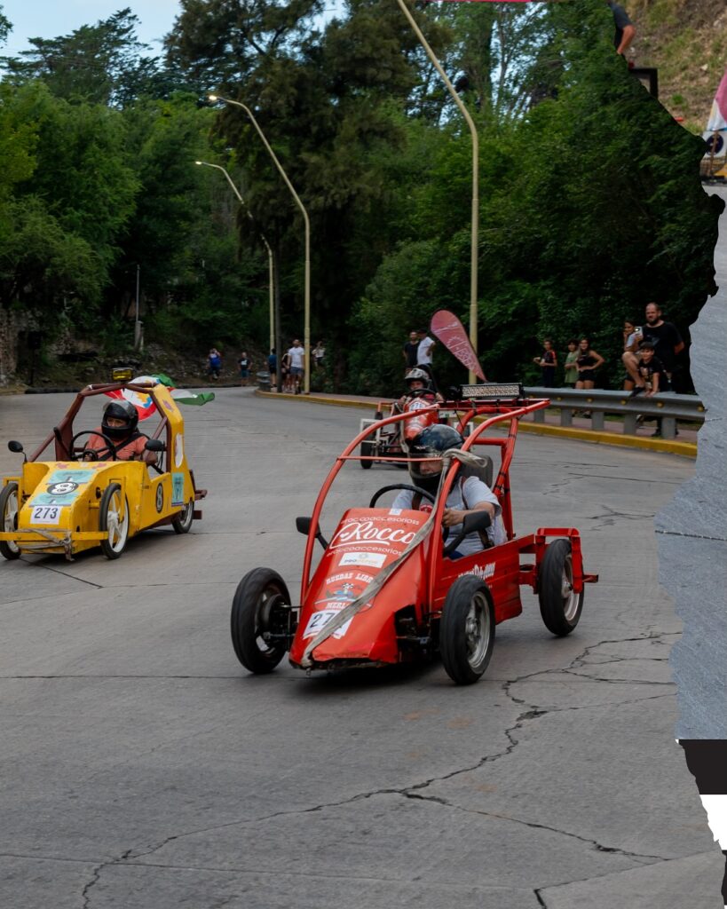 Ingenio y velocidad en la sierra: el Karting a Rulemanes vuelve a copar Río Ceballos
