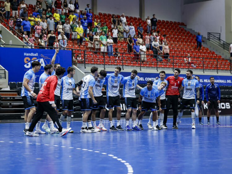 La Selección dirigida por Rodolfo Jung venció a Brasil 26:25 en la última fecha del torneo