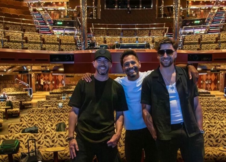 Cuarteto en Carlos Paz, los bailes que se trasladan a la Villa La Konga en el Crucero. La banda cordobesa encabezó el Ocean Fest, un crucero temático musical que zarpó en diciembre de 2025 desde Buenos Aires rumbo a Punta del Este y combinó shows en vivo, fiesta y experiencias a bordo. Foto redes @lakongaoficial.