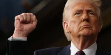 Trump ordena la salida de Estados Unidos de 66 organismos internacionales