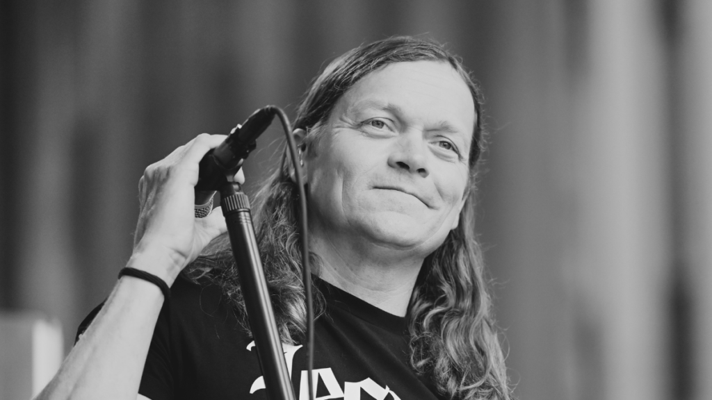 Murió Brad Arnold, voz y fundador de 3 Doors Down Murió Brad Arnold, voz y fundador de 3 Doors Down