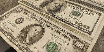 Este lunes el gobierno reglamentó la Ley de Incocenica Fiscal.