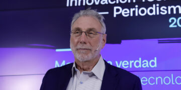 Martin Baron, una de las figuras más influyentes y respetadas del periodismo contemporáneo.