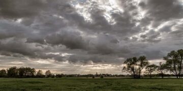 Alerta por tormentas aisladas y calor intenso en Córdoba