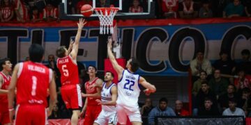 A puertas cerradas: Instituto visita a Boca en La Bombonerita buscando la recuperación