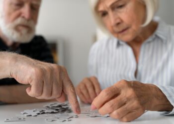 El programa apunta a mejorar la calidad de vida de pacientes y familiares, e incluirá también otros trastornos cognitivos.