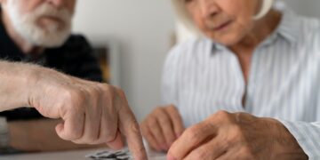 El programa apunta a mejorar la calidad de vida de pacientes y familiares, e incluirá también otros trastornos cognitivos.