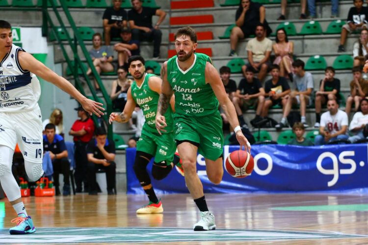 Arn tendrá entre 45 y 60 días de recuperación.