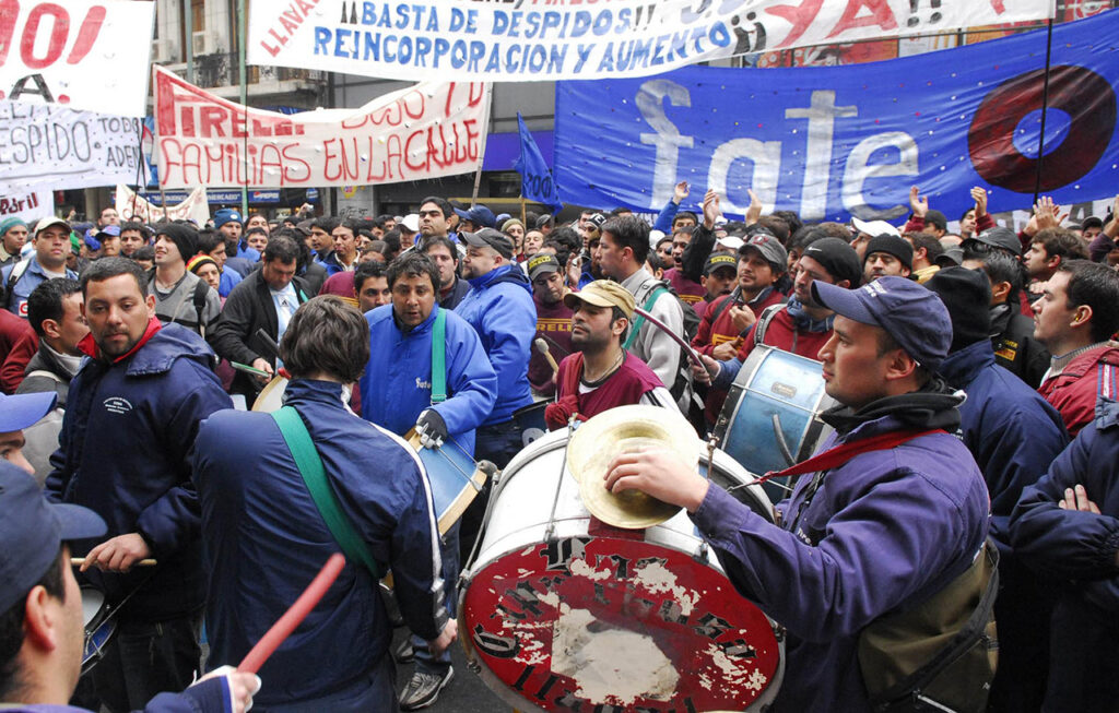 Cierra Fate: la fabricante de neumáticos anunció el fin de sus operaciones y despidió a 920 trabajadores Desde el gremio adelantaron que resistirán el cierre de la fábrica de Fate.