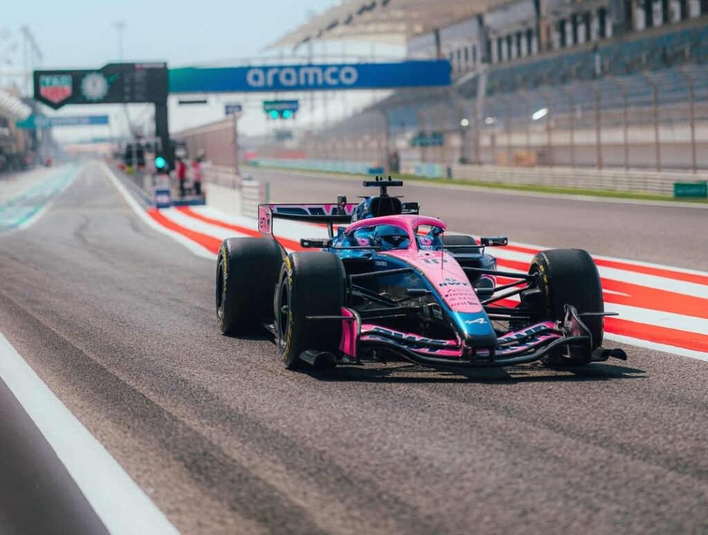 Colapinto superó a Gasly y terminó noveno en la primera jornada de actividad en Baréin