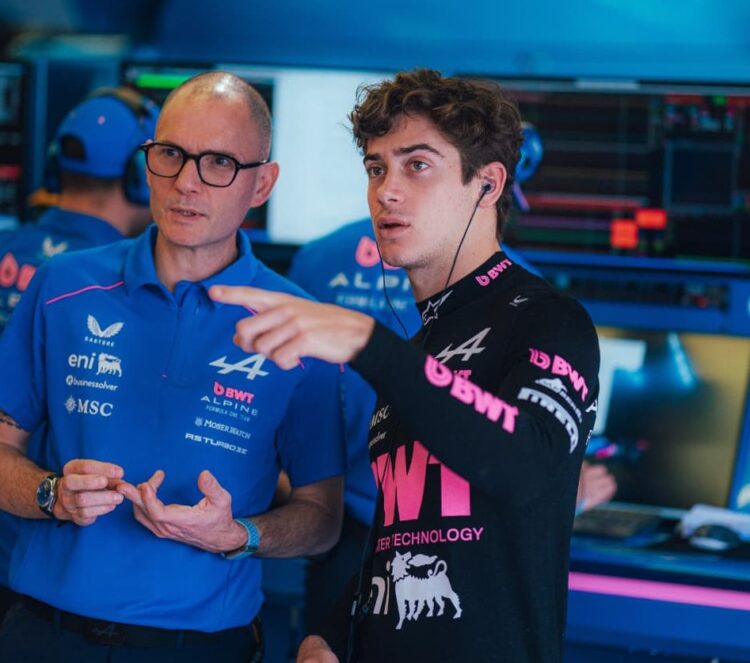 El argentino continúa la puesta a punto en su primer año como piloto titular.