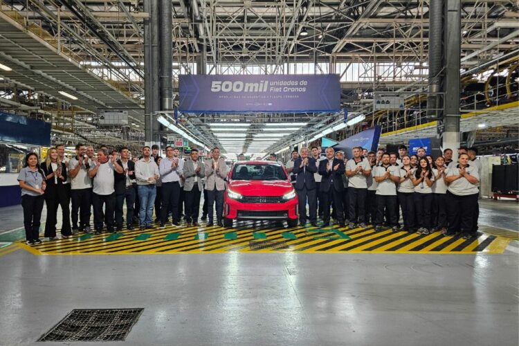En Ferreyra se fabricaron 500 mil Fiat Cronos, un récord en la industria automotriz.