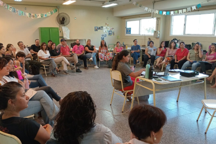 UEPC pidió reprogramar la Formación Situada por el paro y la falta de BEC Las jornadas se realizarían este jueves y viernes.