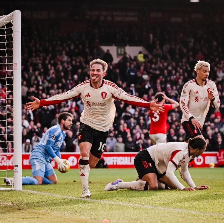 El desahogo del argentino tras marcar el gol del triunfo.