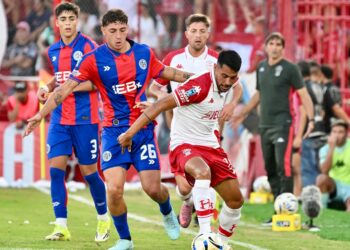 Fiesta en el Ducó: Huracán golpeó en el momento justo y se quedó con el clásico ante San Lorenzo