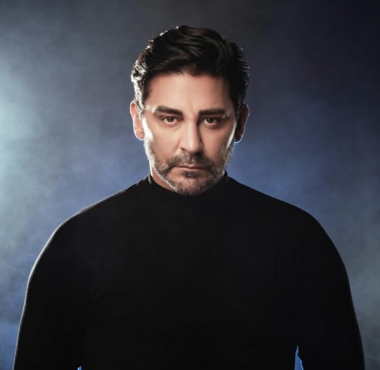 Hernán Piquín pone en marcha en el Real su nueva apuesta artística.