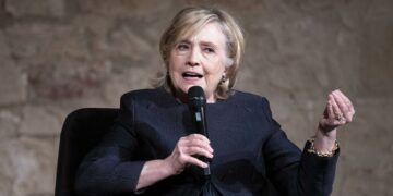 Hillary Clinton testificó sobre Jeffrey Epstein Hillary Clinton testificó sobre Jeffrey Epstein