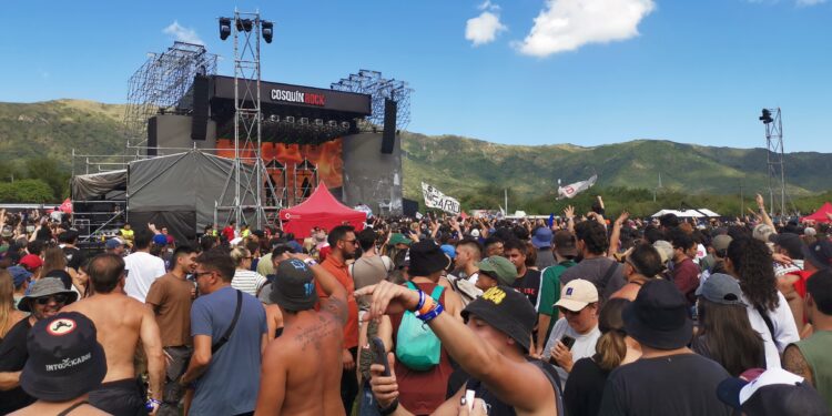 Cosquín Rock 2026 ya se vive en las sierras.