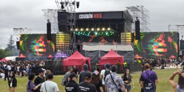 Llegó el viento a Cosquín Rock pero no se llevó el entusiasmo Llegó el viento a Cosquín Rock pero no se llevó el entusiasmo