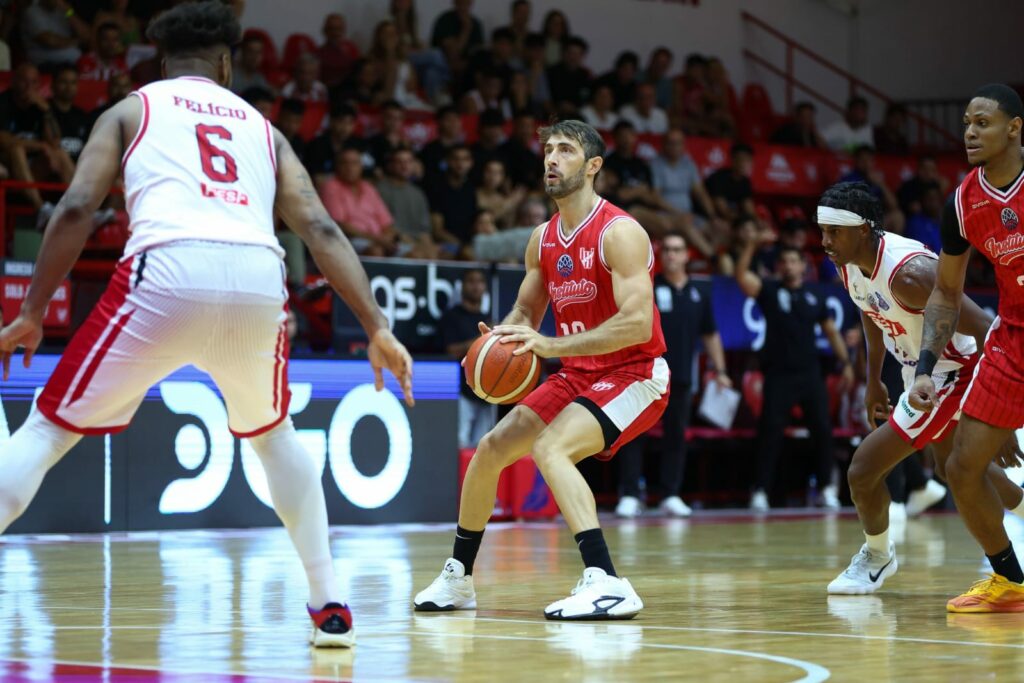 Instituto cierra la fase de grupos en el Sandrín con el cuadro de cuartos confirmado