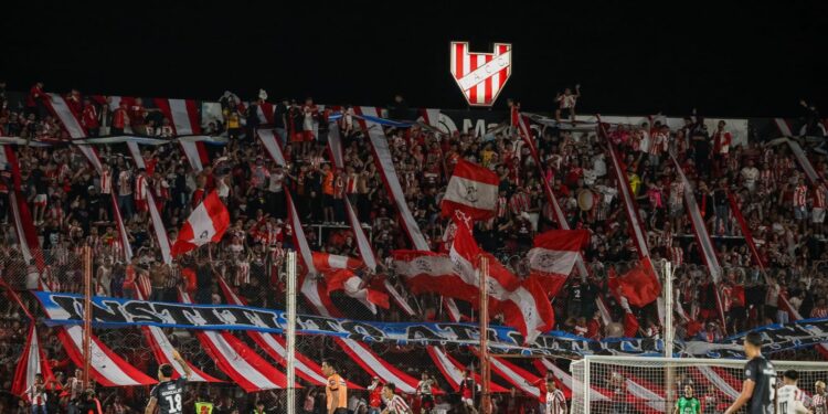 La Gloria vuelve a jugar ante su público luego de vencer al Ferroviario.