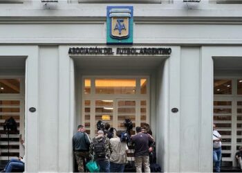 La AFA solicitó suspender la novena jornada del torneo por el llamado a indagatoria de sus autoridades