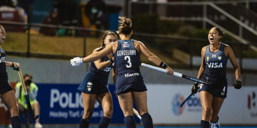 Las Leonas vencieron a Australia con un festejo especial de Gorzelany