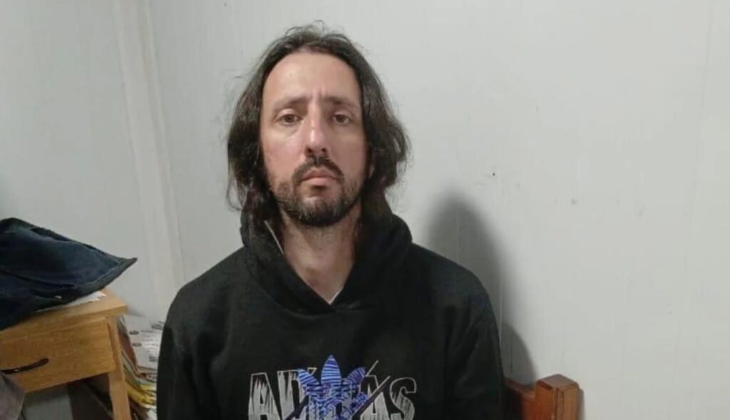 Laurta, imputado por tenencia de material de abuso infantil en su teléfono Laurta, imputado por tenencia de material de abuso infantil en su teléfono