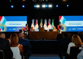 Juez y Bornoroni le respondieron a Llaryora