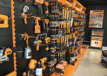 La firma que comenzó con herramientas y hoy tiene un catálogo de 1.700 productos.