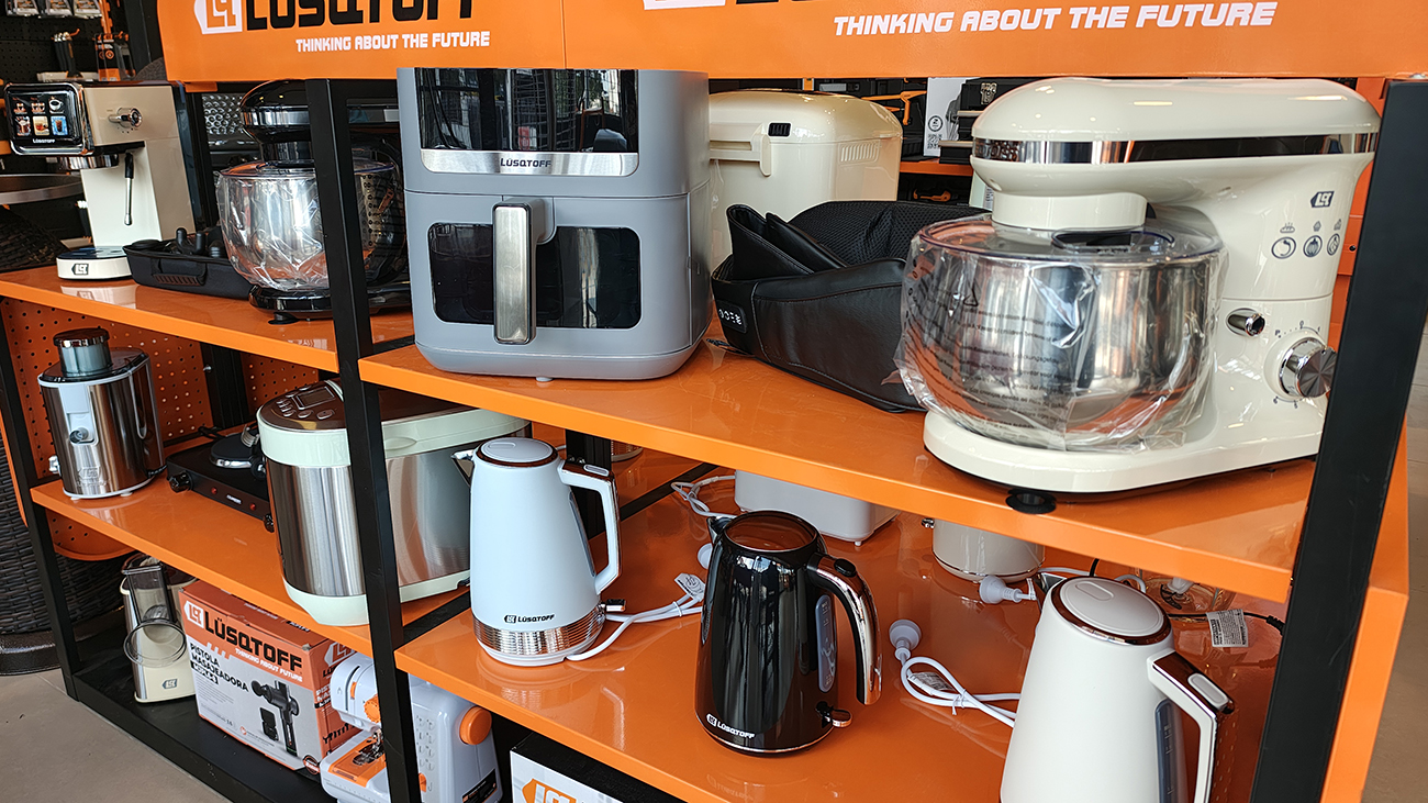 La marca de herramientas que se expandió a 1.700 productos La familia de electrodomésticos de la marca.