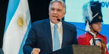 Martín Llaryora activa un perfil combativo para dar batalla en 2027 Martín Llaryora