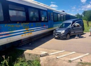 Tren de las Sierras: un incendio y dos choques con vehículos en menos de 24 horas Tren de las sierras
