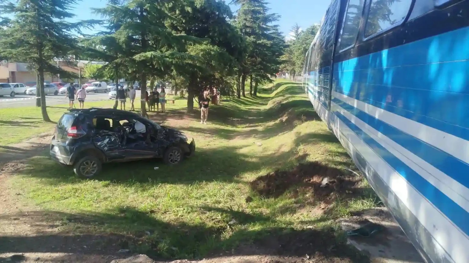 Tren de las Sierras: un incendio y dos choques con vehículos en menos de 24 horas Tren de las Sierras: un incendio y dos choques con vehículos en menos de 24 horas