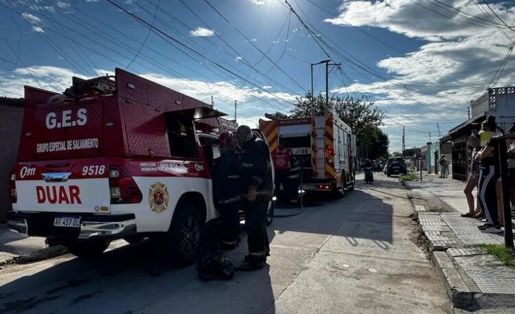 Un hombre murió tras incendiarse su vivienda El incendio ocurrió en una propiedad situada sobre calle Piedra Pintada al 600.