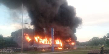 Tren de las Sierras: un incendio y dos choques con vehículos en menos de 24 horas Tren de las Sierras: un incendio y dos choques con vehículos en menos de 24 horas