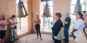 La Municipalidad de Córdoba abre recorridos guiados por el centro y el campanario de la Catedral de Córdoba