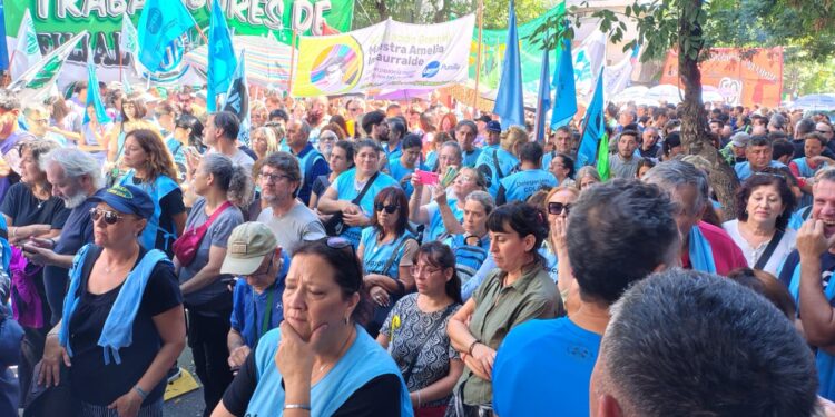 Gremios se movilizaron en Córdoba en contra de la Reforma Laboral