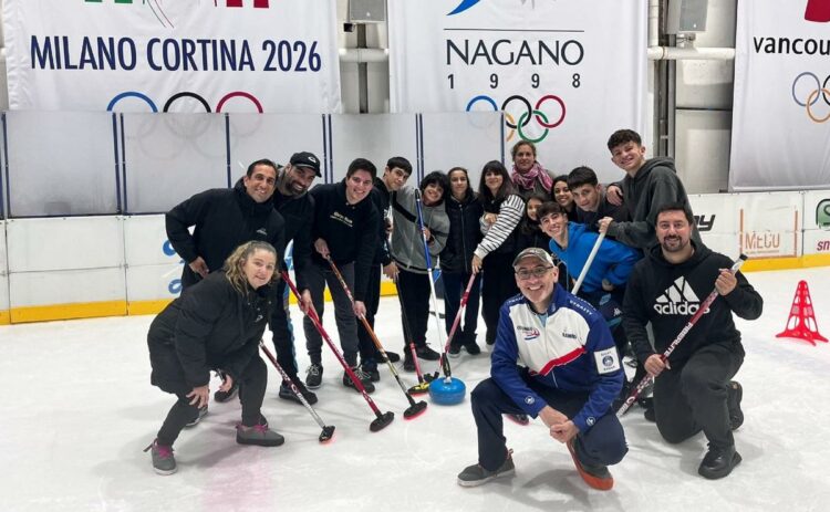 Construir desde el hielo: la historia de un riocuartense que apuesta al curling argentino Curling