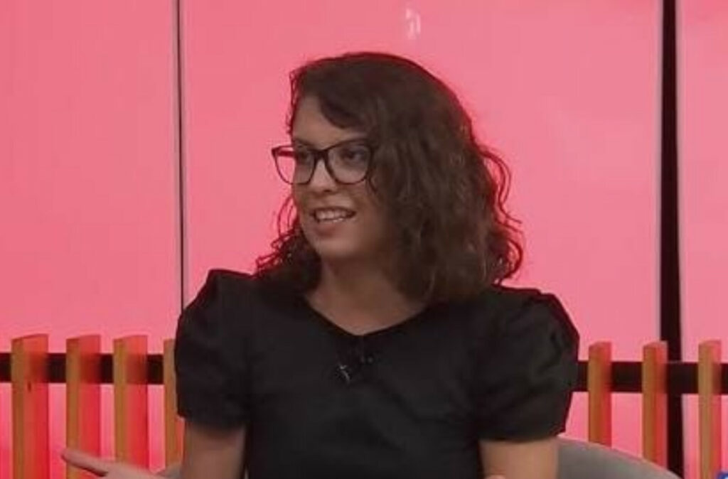 Laura Carrizo: El proyecto de Ley de Glaciares es inconstitucional, ilegal e ilegítimo Laura Carrizo: El proyecto de Ley de Glaciares es inconstitucional, ilegal e ilegítimo