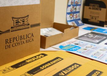 Costa Rica elige nuevo presidente