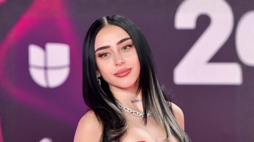 Zona de promesas Nicki Nicole se lució en su presentación sinfónica en el Teatro Colón